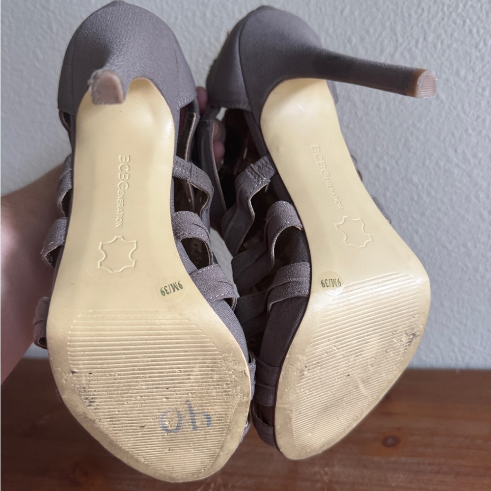 BCBGeneration Jubilee Taupe Bandage Stiletto Heels Size 9M Strappy Peep Toe - Picture 10 of 14
